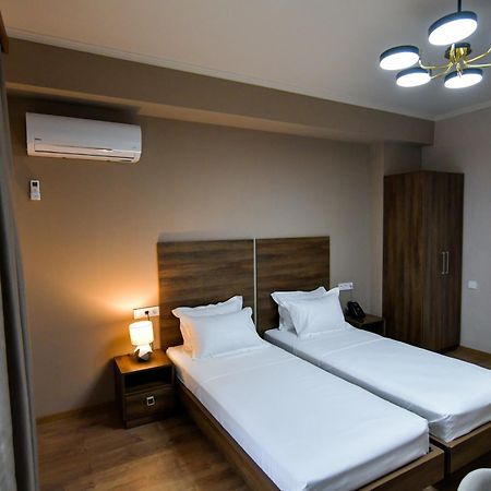 Gelati Residence 库塔伊西 外观 照片